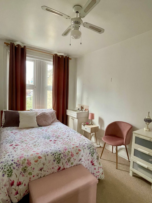Looking for a new housemate in Chiswick Main Photo