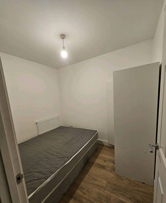 Nice Doible Room to Rent in Belvedere  Main Photo