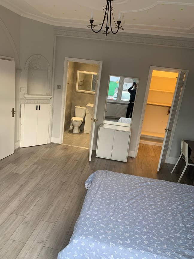 Spacious Double Room with En-Suite Main Photo