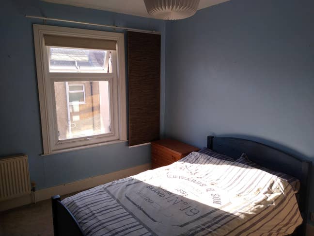 Bright double bedroom in Redfield, BS5 Main Photo