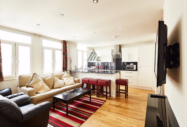 3 Bed/ 2 Bath Apt available on Finchley Road . NW3 Main Photo