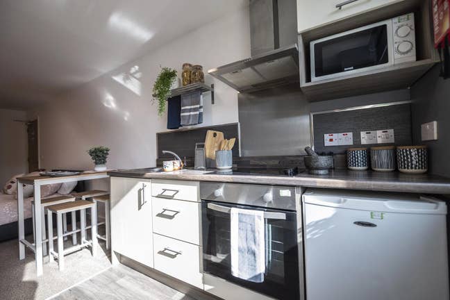 Studio for rent in Middlesbrough Main Photo