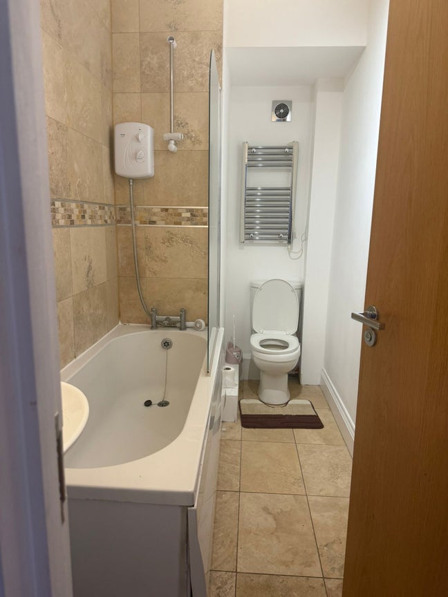 Double room for rent Main Photo
