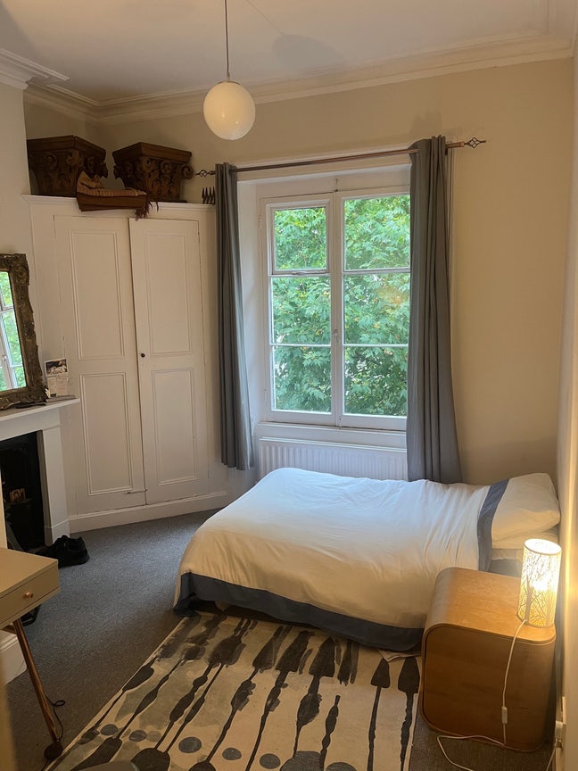 Bright, spacious room in a Georgian apartment W2 Main Photo