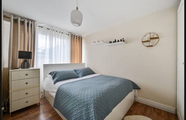 Double and single room to rent in a 4 bedroom flat Main Photo