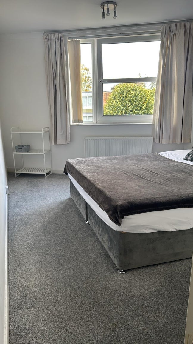 Room to let Main Photo