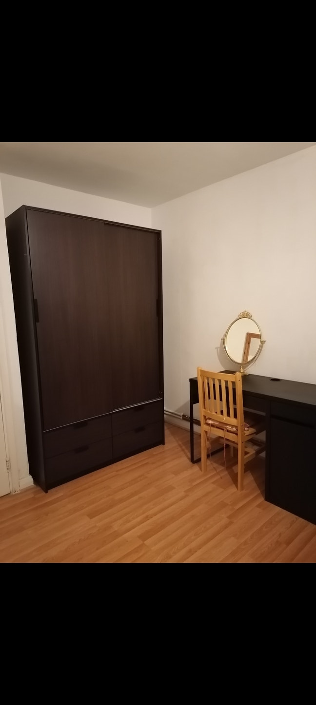 Large single room Camden Town Main Photo
