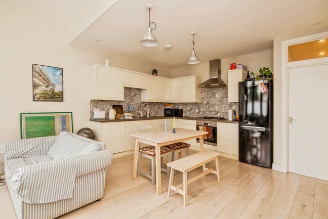 Room to Rent – Balham – £980 + Bills Main Photo