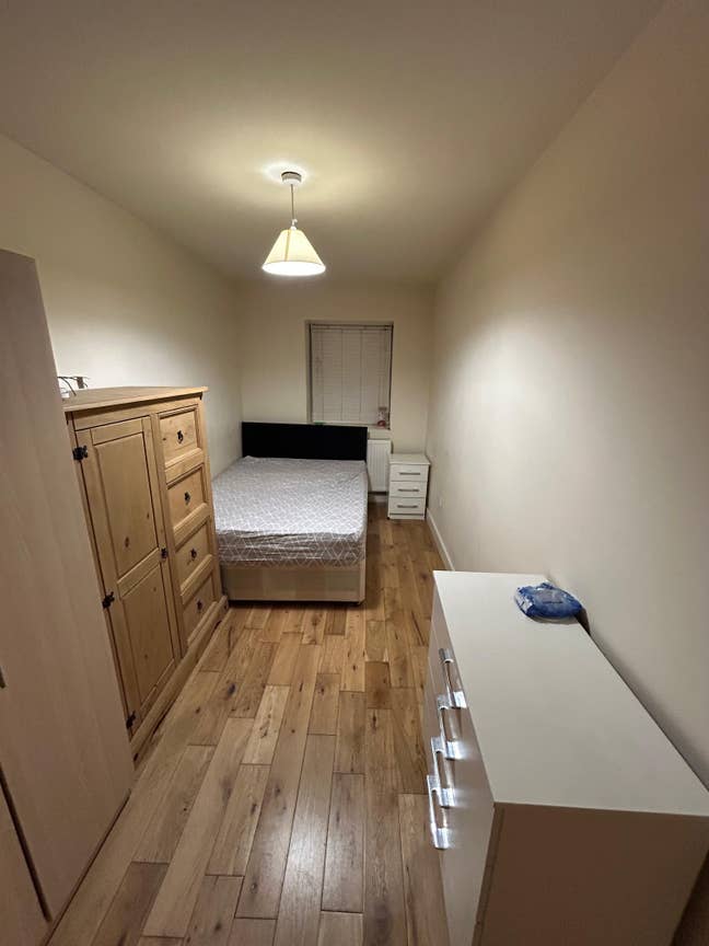 🌟 Double Bedroom in Woolwich 3BHK Flat Share 🌟 Main Photo