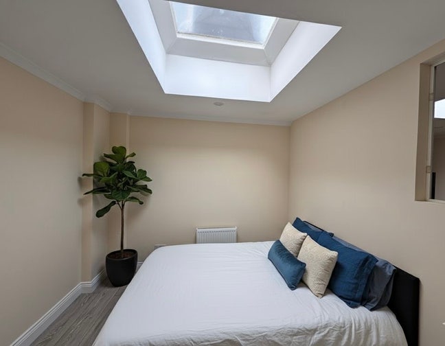Wonderful Balham double! ! 5 Mins Walk To Station Main Photo