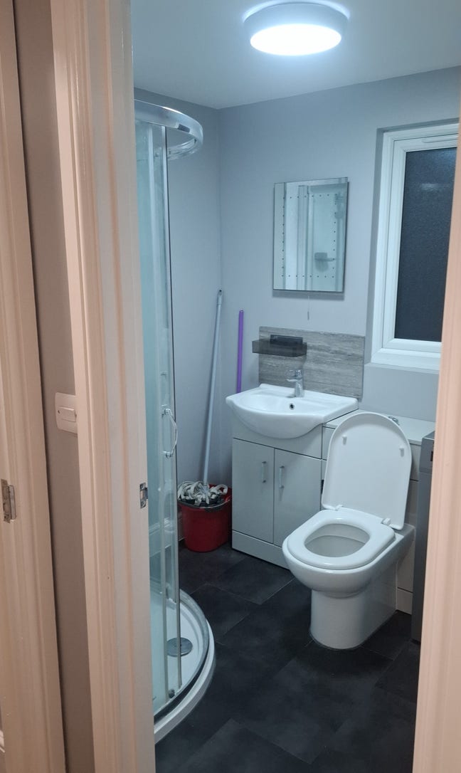 Studio for Rent Main Photo