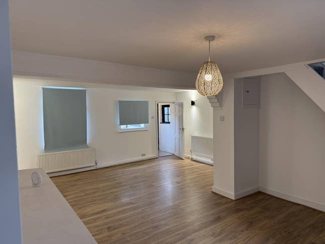 4 Bedrooms Available in Bexleyheath Main Photo