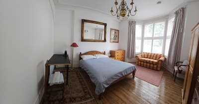 Large stylish rooms near station Surbiton  Main Photo
