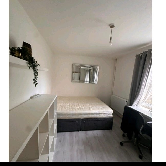 Double Room with Garden Main Photo
