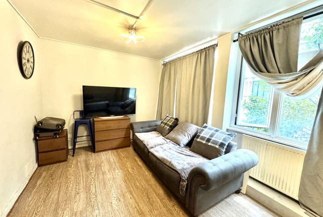 Studio in Grafton Way, Fitzrovia, WC1E 6DX Main Photo
