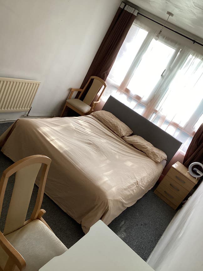 Twin bedroom for students preferably  Main Photo