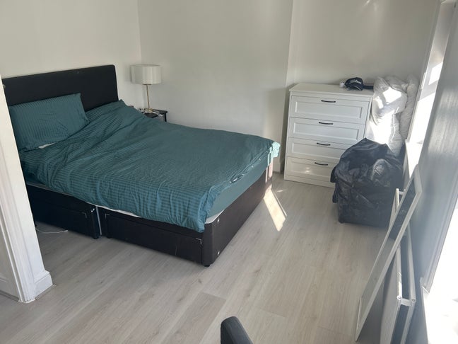 Master Double Bedroom in the heart of Marylebone Main Photo