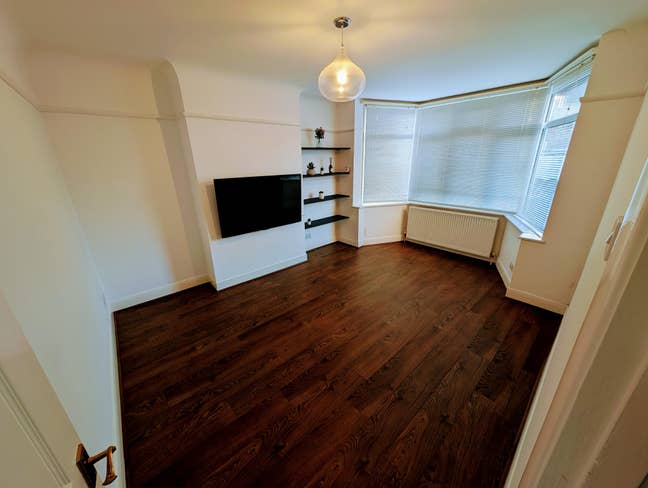 Double room to let Main Photo