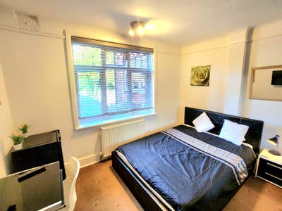 Available now ,all bills included  Main Photo