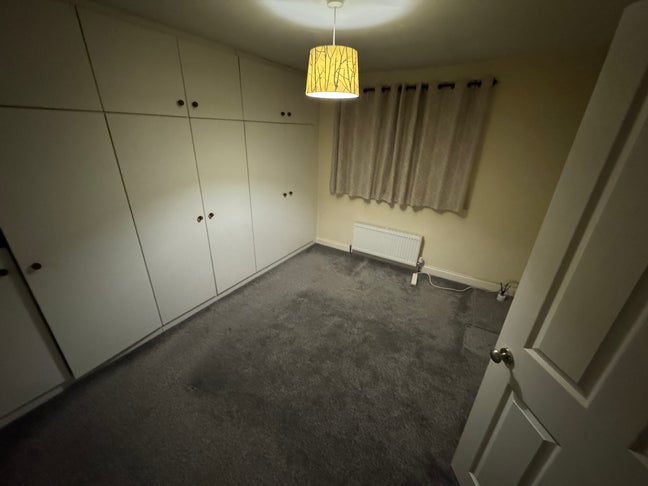 Double size bedroom  Main Photo
