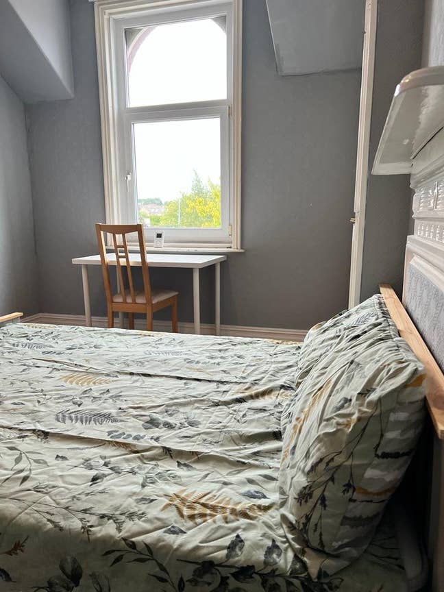 Bright Stylish Room - All Bills Included Main Photo