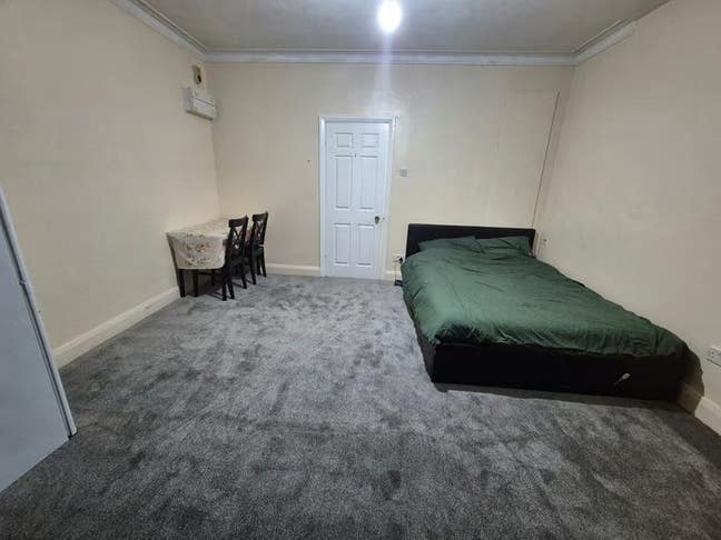 Studio Flat in HA2 6HF – Water Bills Included! Main Photo