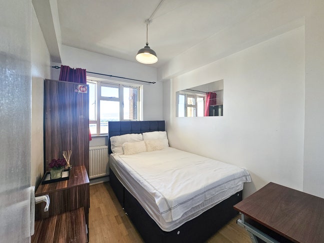  Lovely Double Room in Kentish Town Main Photo