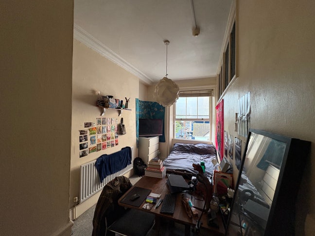 Room in Beautiful Kemptown Flat with Sea Views Main Photo