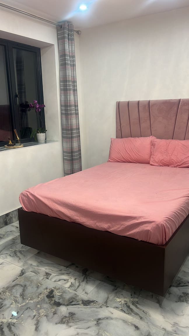 Premium double ensuite room, couples welcome Main Photo