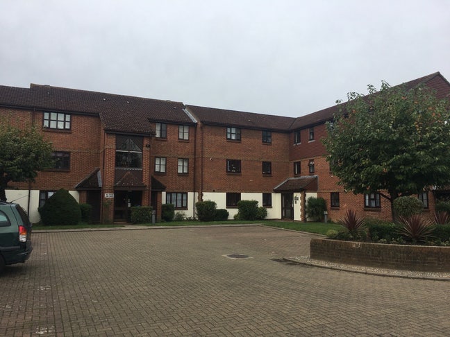 Ground floor flat to rent  Main Photo