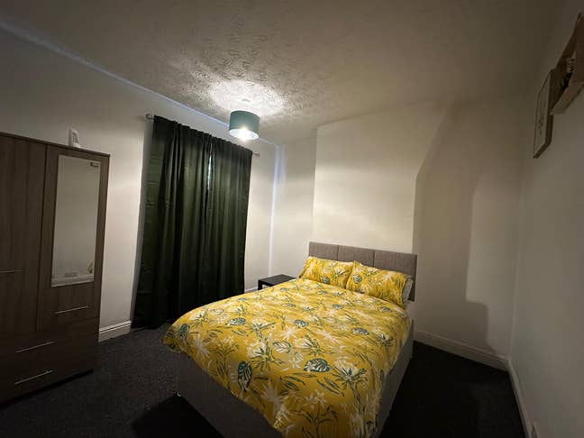 Newly Refurbished Property With All Bills Included Main Photo