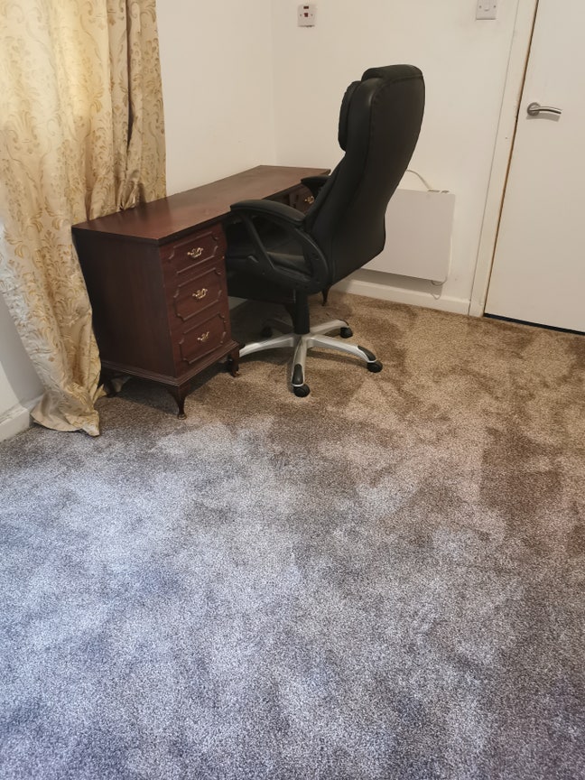 Spacious well presented Studio flat  Main Photo