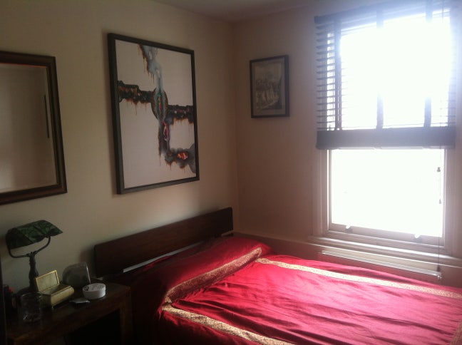 Riverview apartment in Putney Main Photo
