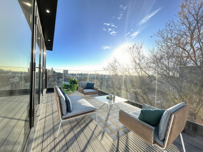 ✨Bespoke Studio – Luxury Living Space, PE1 Main Photo