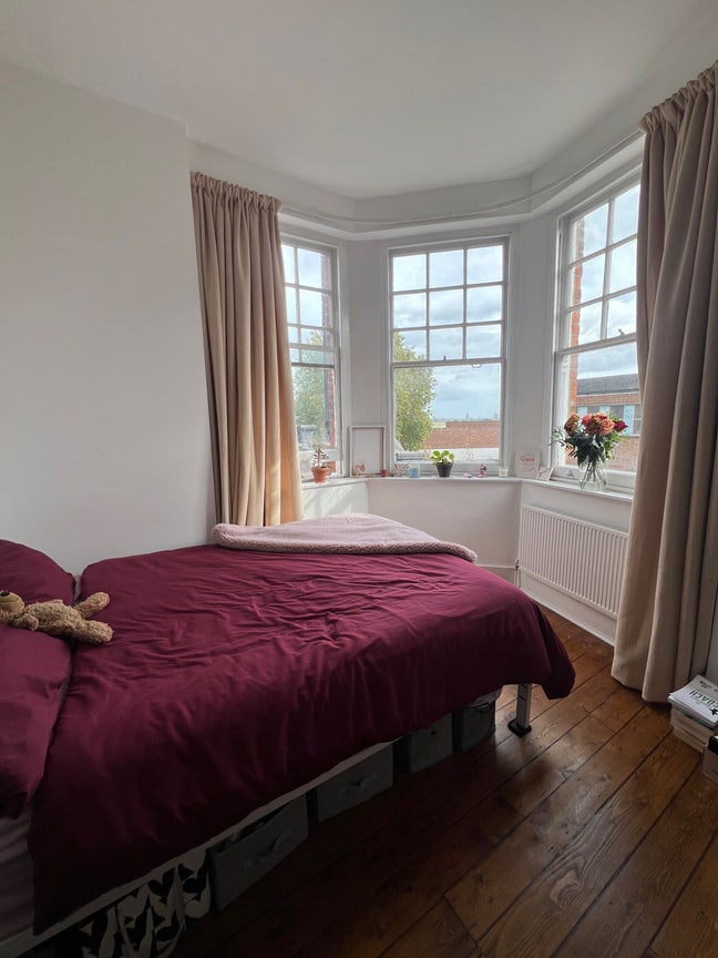 Big Bright Room Available in Crouch End Main Photo