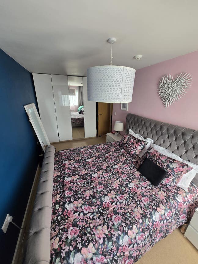 Double Room Available in 2-Bed City Centre  Main Photo