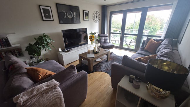 Looking for a flat mate in a 2 bed flat City Centr Main Photo