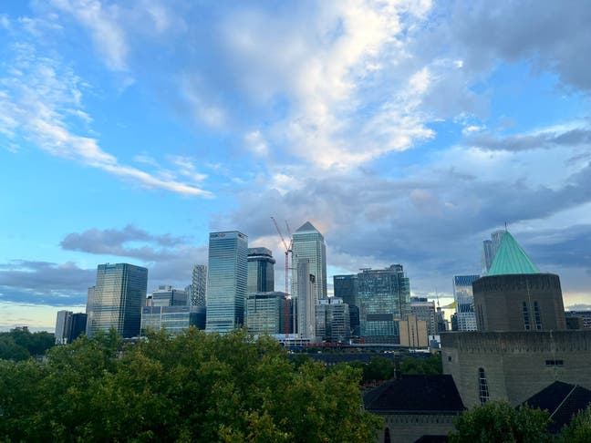 Beautiful Ensuite Room near Canary Wharf with Gym Main Photo