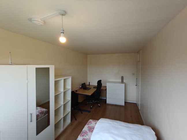 Nice Double Bedroom- Bermondsey/ London Bridge Main Photo
