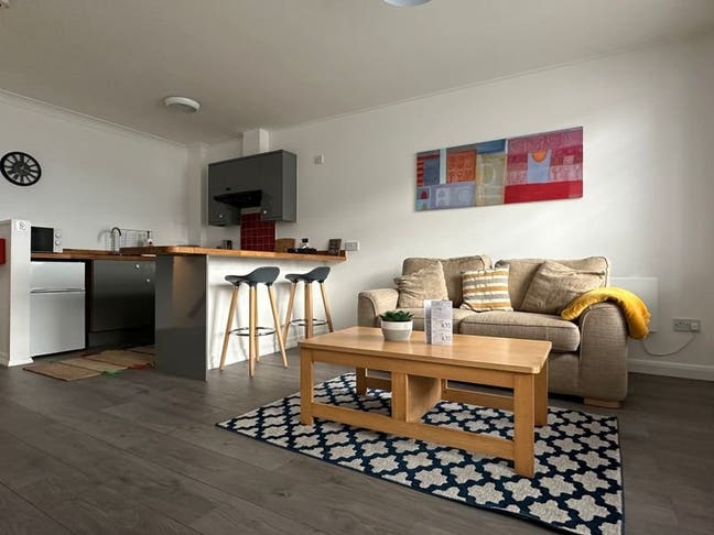 1 Bedroom Flat to Rent - Broadstairs Main Photo