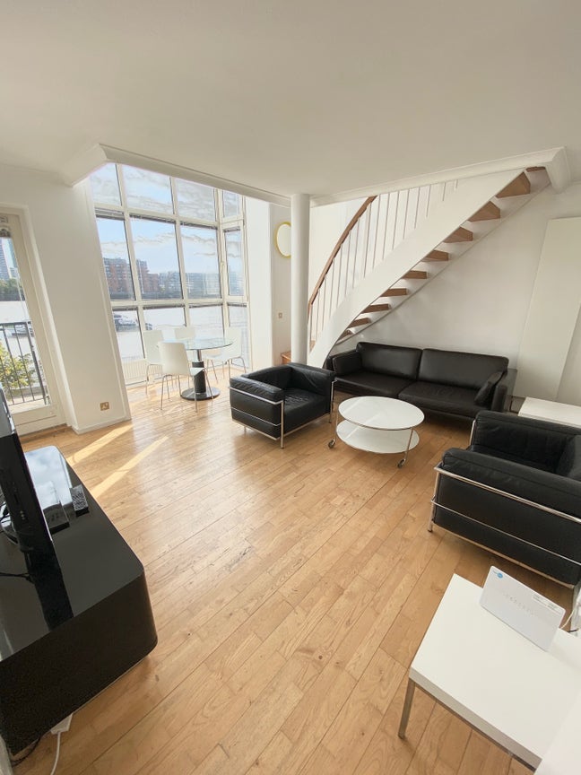 Modern 3 Double Bedrooms, Thames View Main Photo