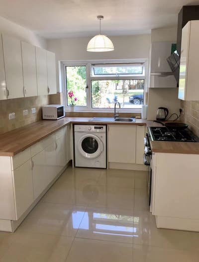 Amazing Ensuited Double Rooms, near ARM & Hospital Main Photo