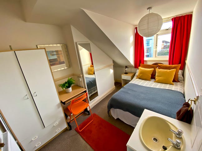 Double  Room, Filton, Flexible Let Main Photo