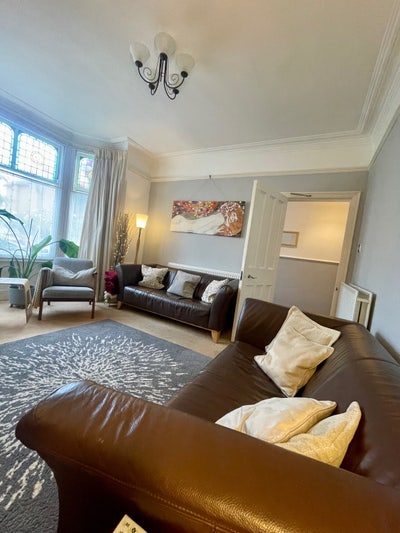 **ALL incl** West Bridgford  *private balcony* Main Photo