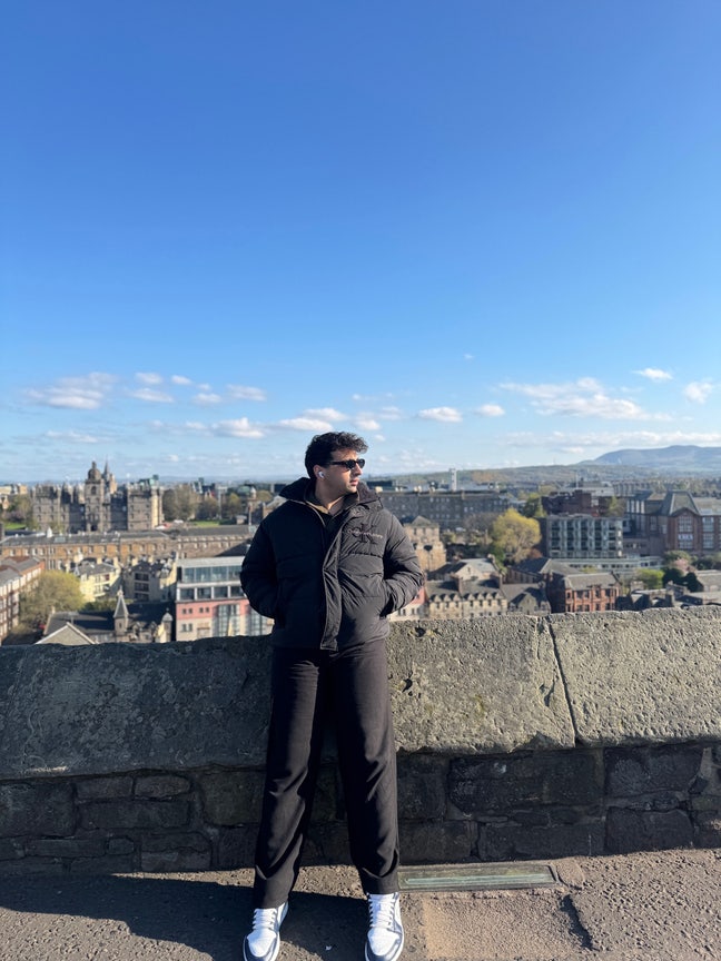 26 year old Male seeks a double room Main Photo