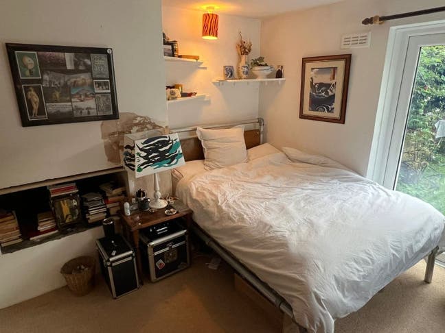 Cosy Garden Room Available in Brixton Main Photo