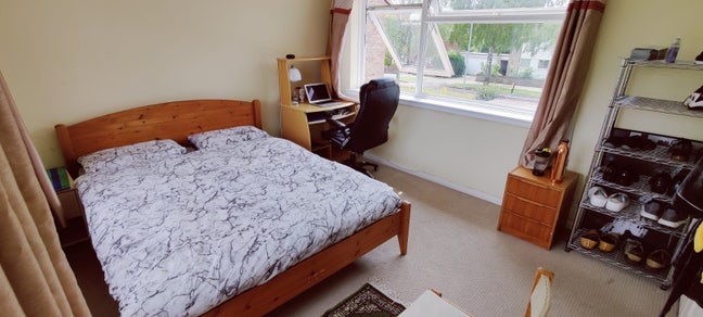 Double Room Near  Train Station , Short Let Only  Main Photo