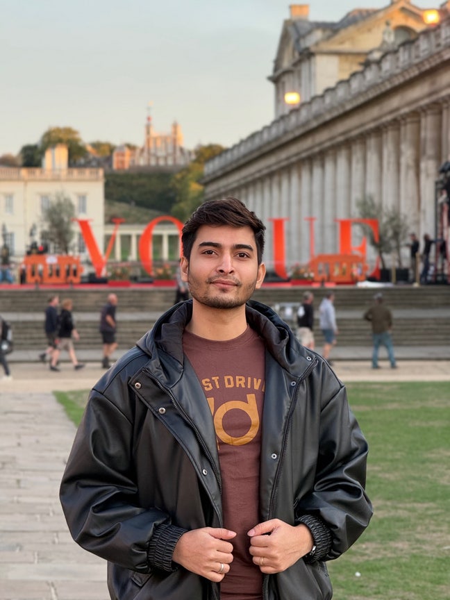 Male (23) Searching for single/Double room Main Photo