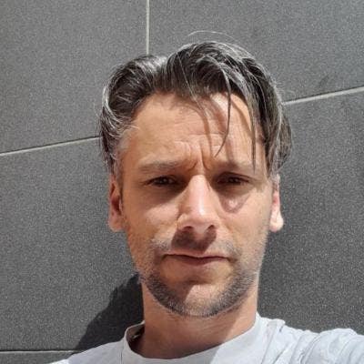 38 year old Male seeks a single or double room Main Photo