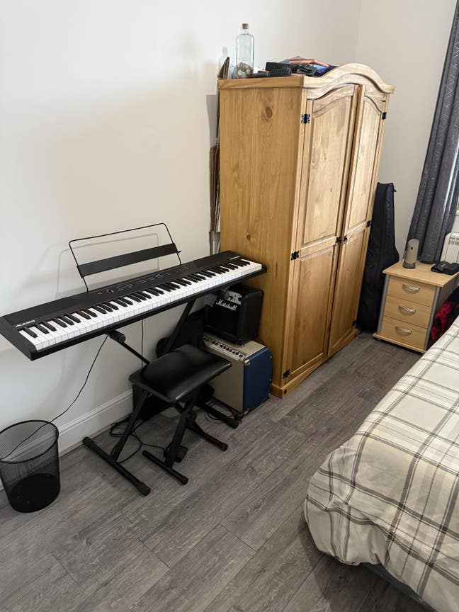 Double bed in New Cross  Main Photo